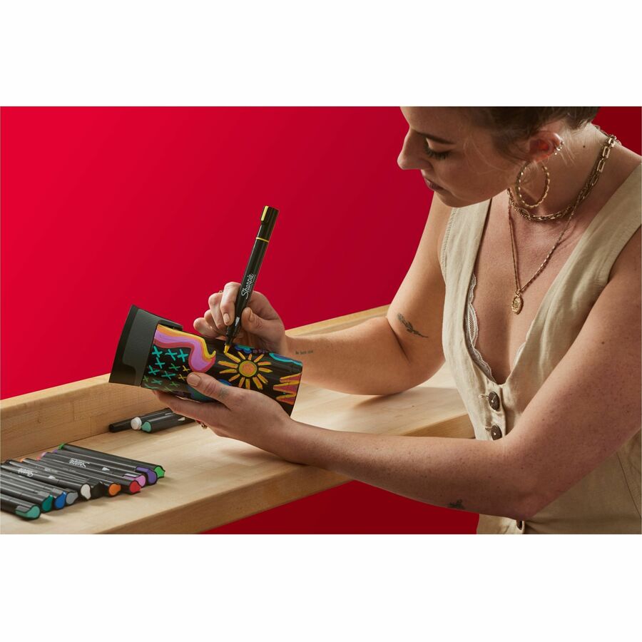 Sharpie Creative Markers, Water-Based Acrylic Markers, Bullet Tip (2196906)