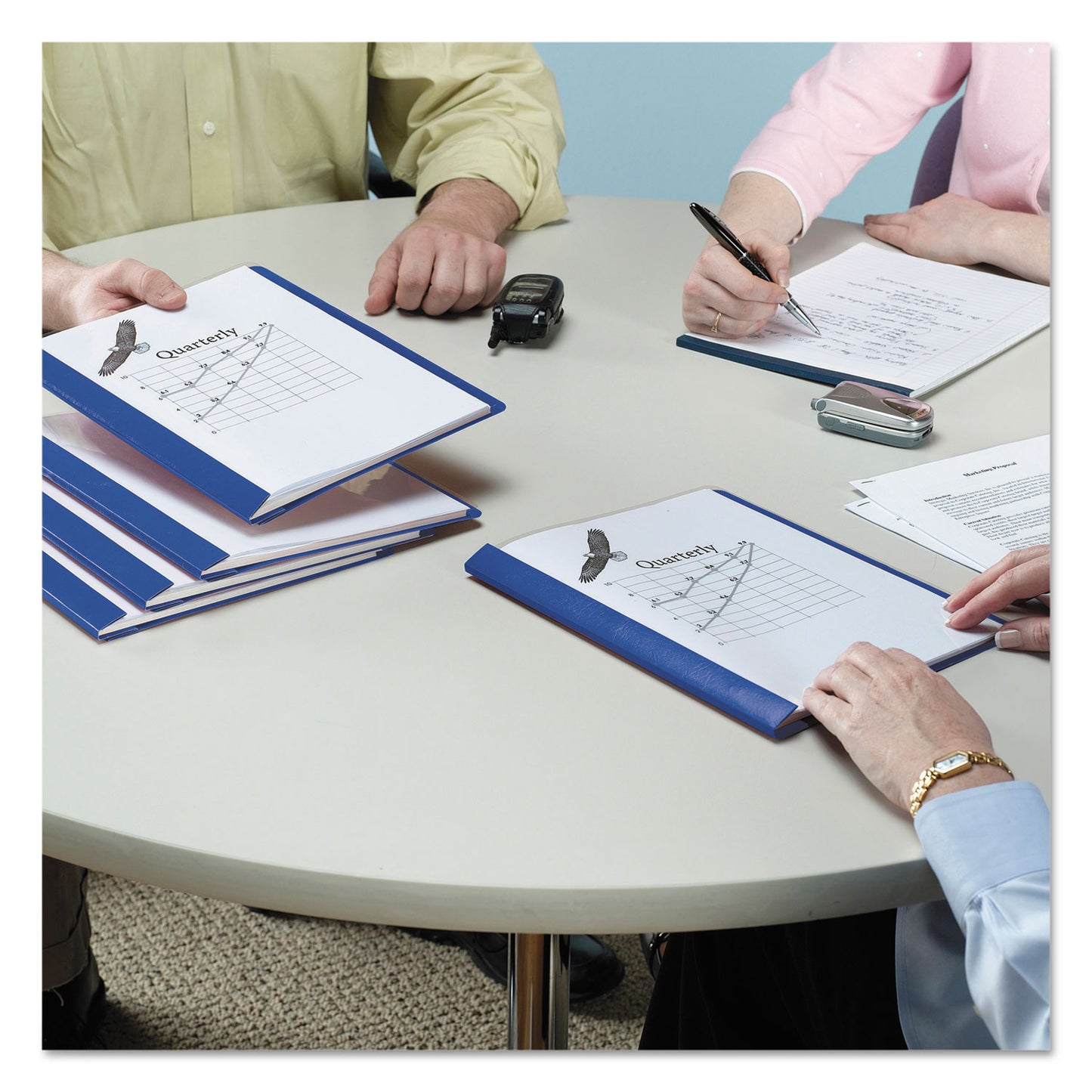 Smead Clear Front Report Cover, Double-Prong Fastener, 0.5" Capacity, 8.5 x 11, Clear/Blue, 25/Box (87452)