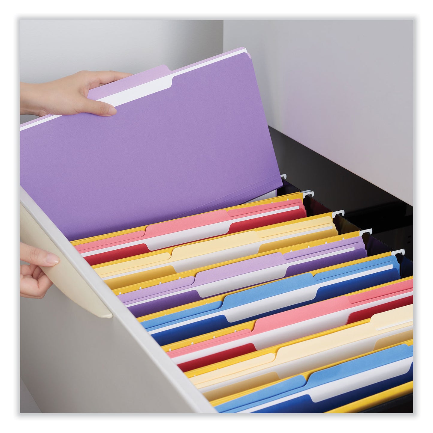 Universal Interior File Folders, 1/3-Cut Tabs: Assorted, Letter Size, 11-pt Stock, Violet, 100/Box (12305)