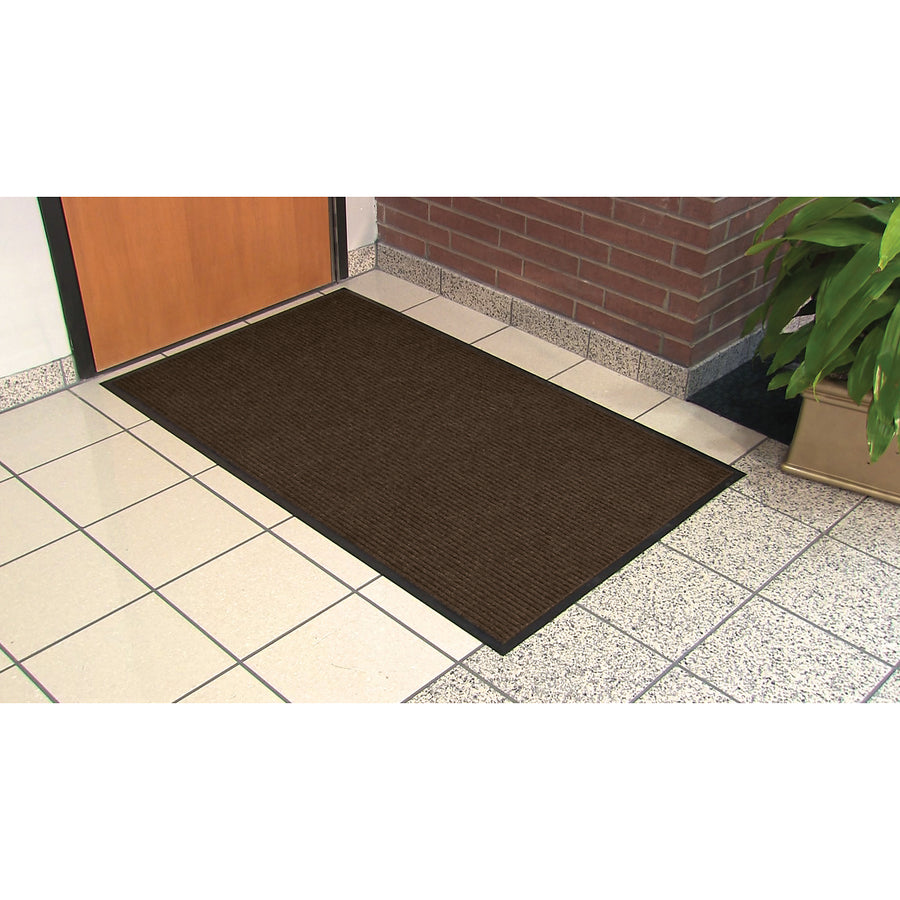 Genuine Joe Gold Dual-Rib Hard Surface Floor Mat (02400)