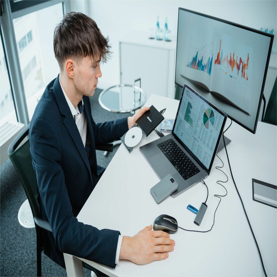 Verbatim 128GB Store 'n' Go V3 Max USB 3.0 Flash Drive - Blue (49808)