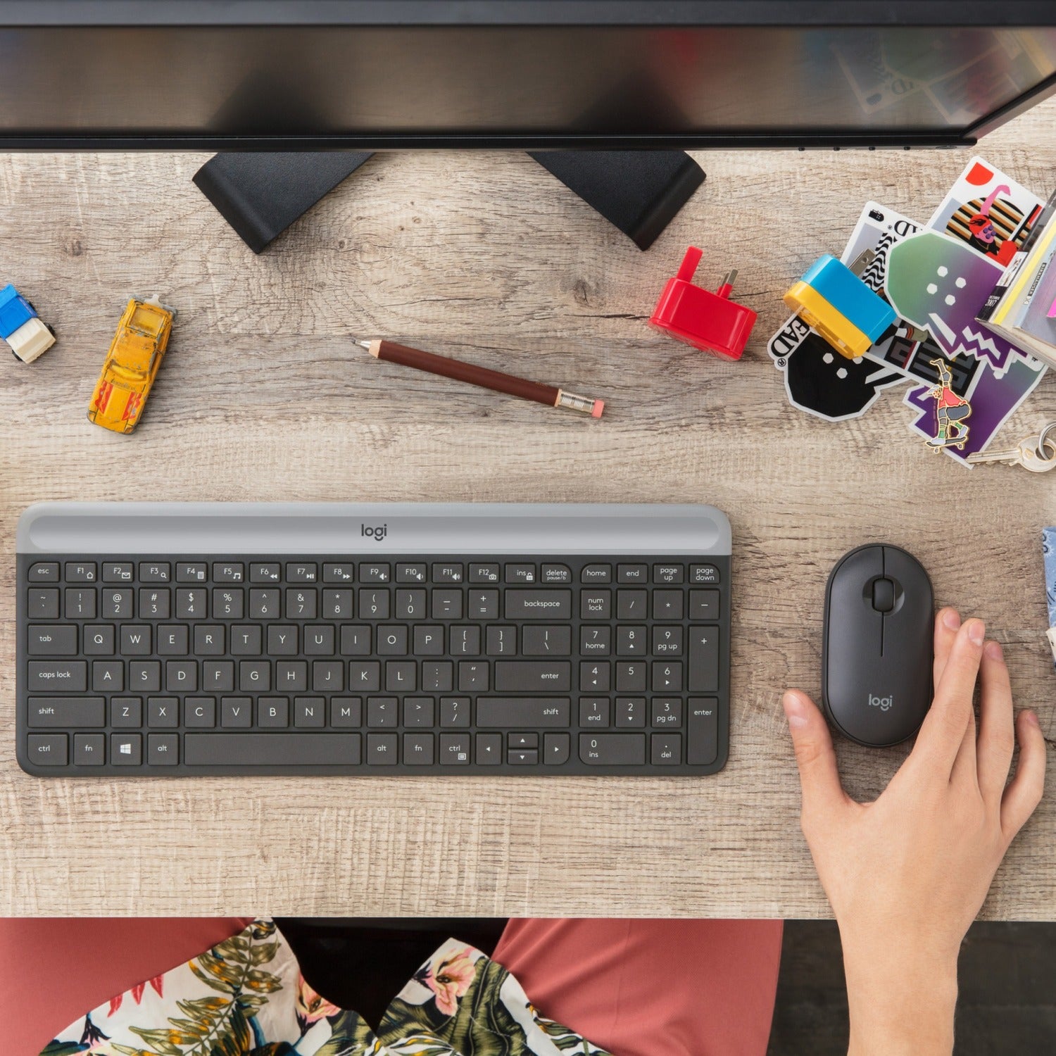 Logitech Mk470 Wireless Combo -graphite (920009437)