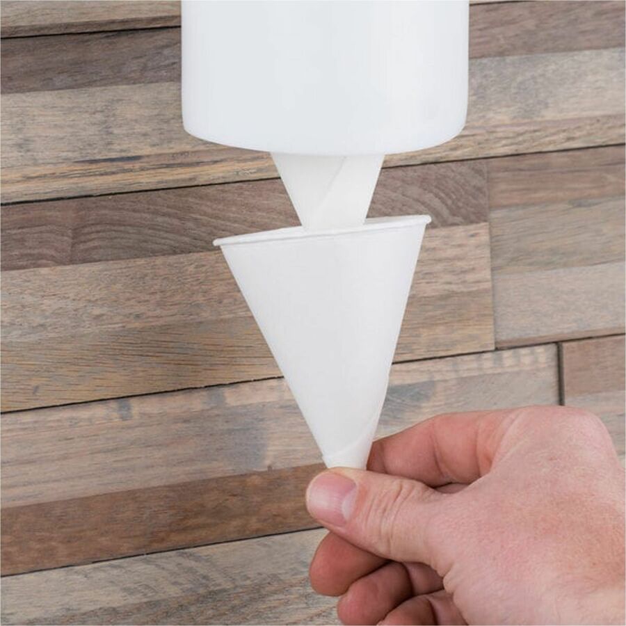 Solo Eco-Forward 4 oz Treated Paper Cone Water Cups (4BR2050)