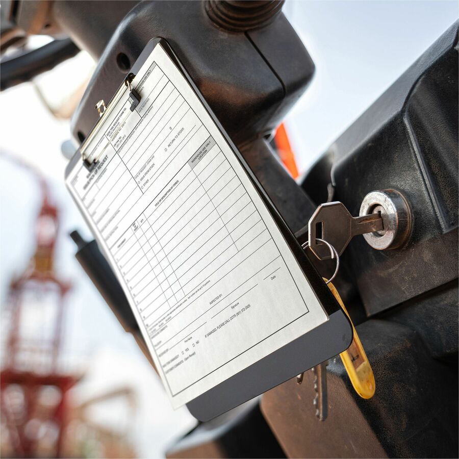 Officemate Magnetic Clipboard, Plastic (83215)