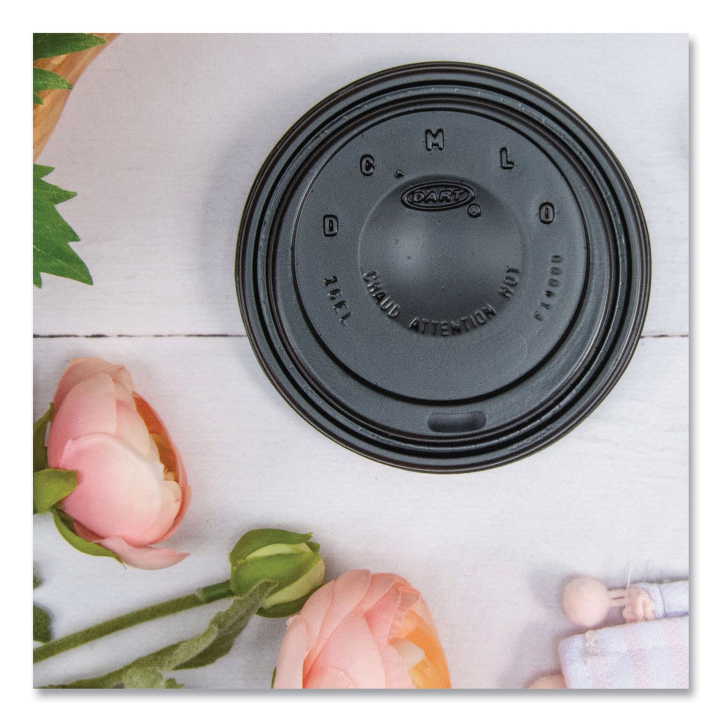 SOLO Cappuccino Dome Sipper Lids, Fits 12 oz to 24 oz Cups, Black, 100/Pack, 10 Packs/Carton (16ELBLK)