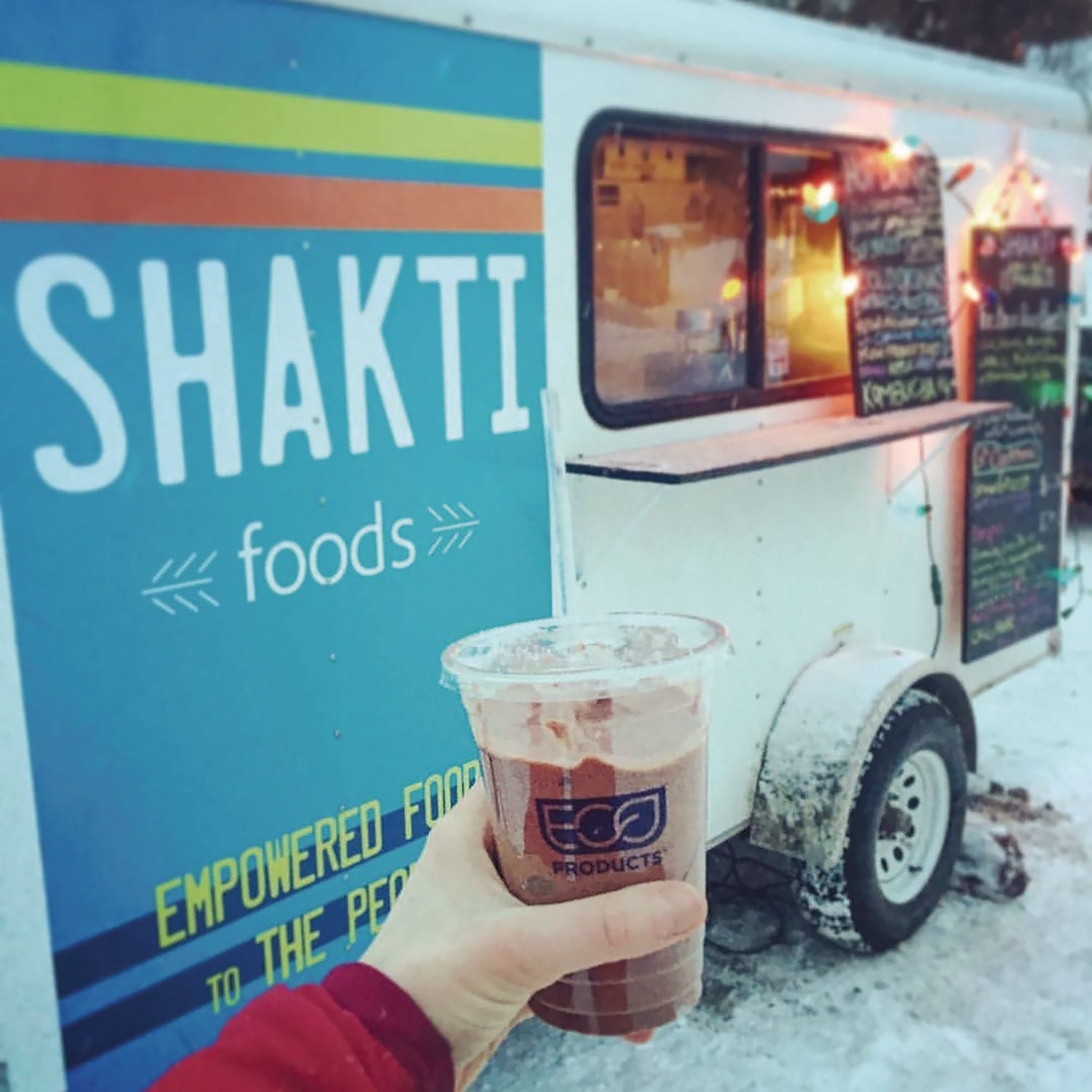 Eco-Products BlueStripe Recycled Content Cold Cup Flat Lids, Fits 9 oz to 24 oz Cups, Clear, 100/Pack, 10 Packs/Carton (EPCRFL)