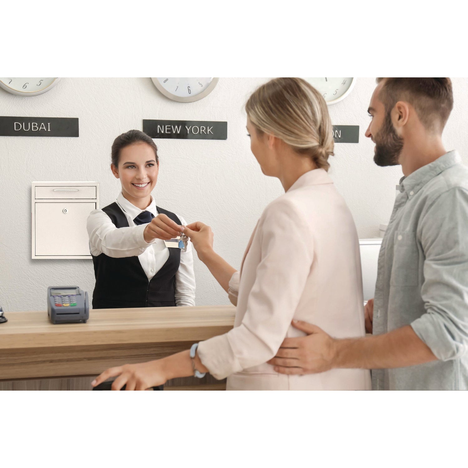 AdirOffice Medium Ultimate Wall Mounted Mail Box, 10.4 x 4.5 x 12, White (I63105WHI)