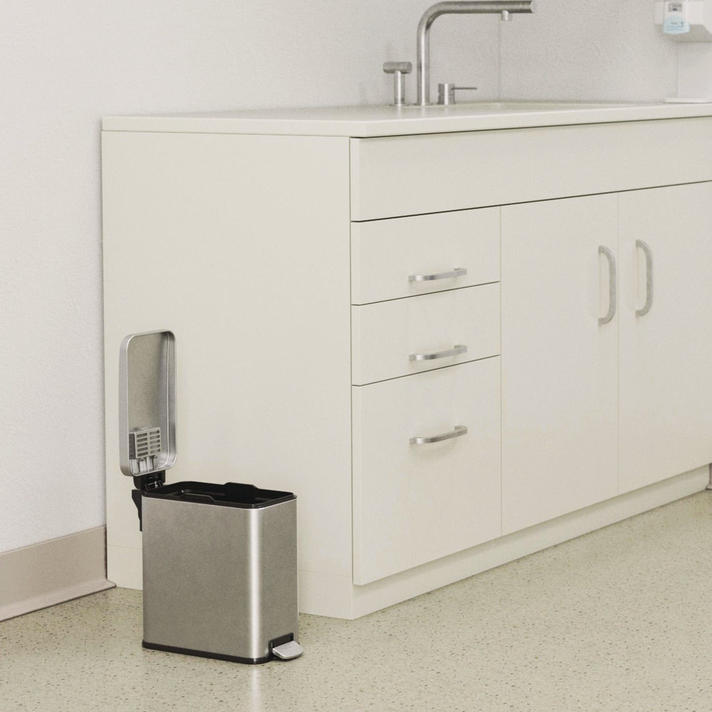 HLS Commercial Step Pedal Trash Can, 3 gal, Plastic/Stainless Steel, Silver (HLSS03R)