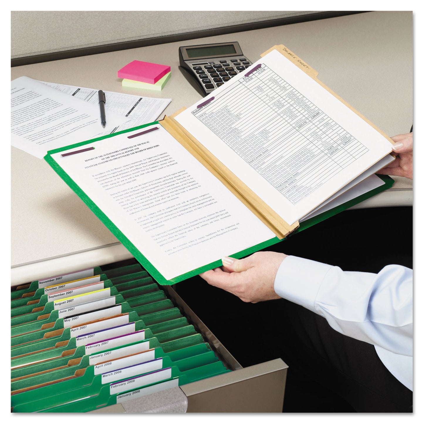 Smead Six-Section Pressboard Top Tab Classification Folders, Six SafeSHIELD Fasteners, 2 Dividers, Legal Size, Green, 10/Box (19033)