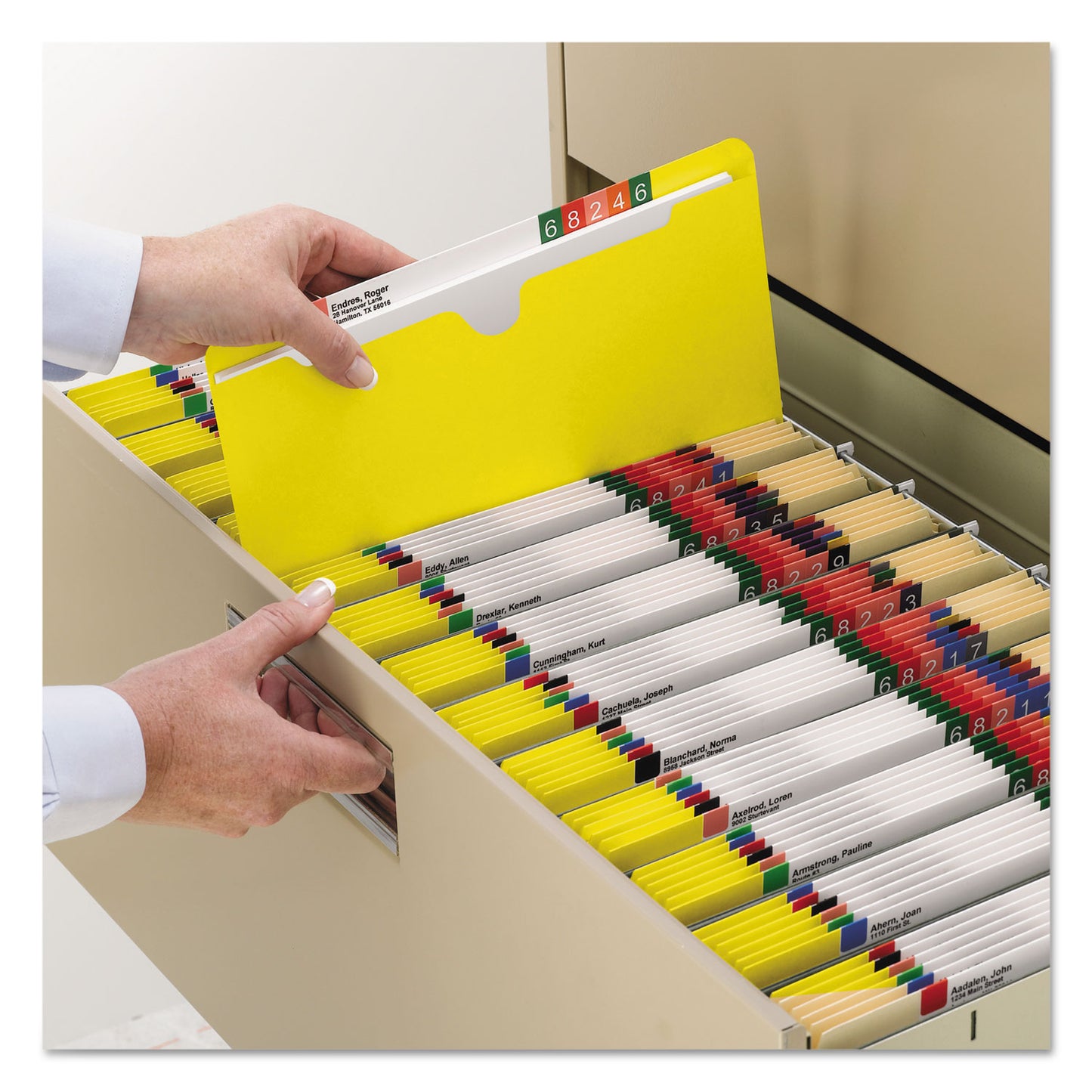 Smead Colored File Jackets with Reinforced Double-Ply Tab, Straight Tab, Letter Size, Yellow, 100/Box (75511)