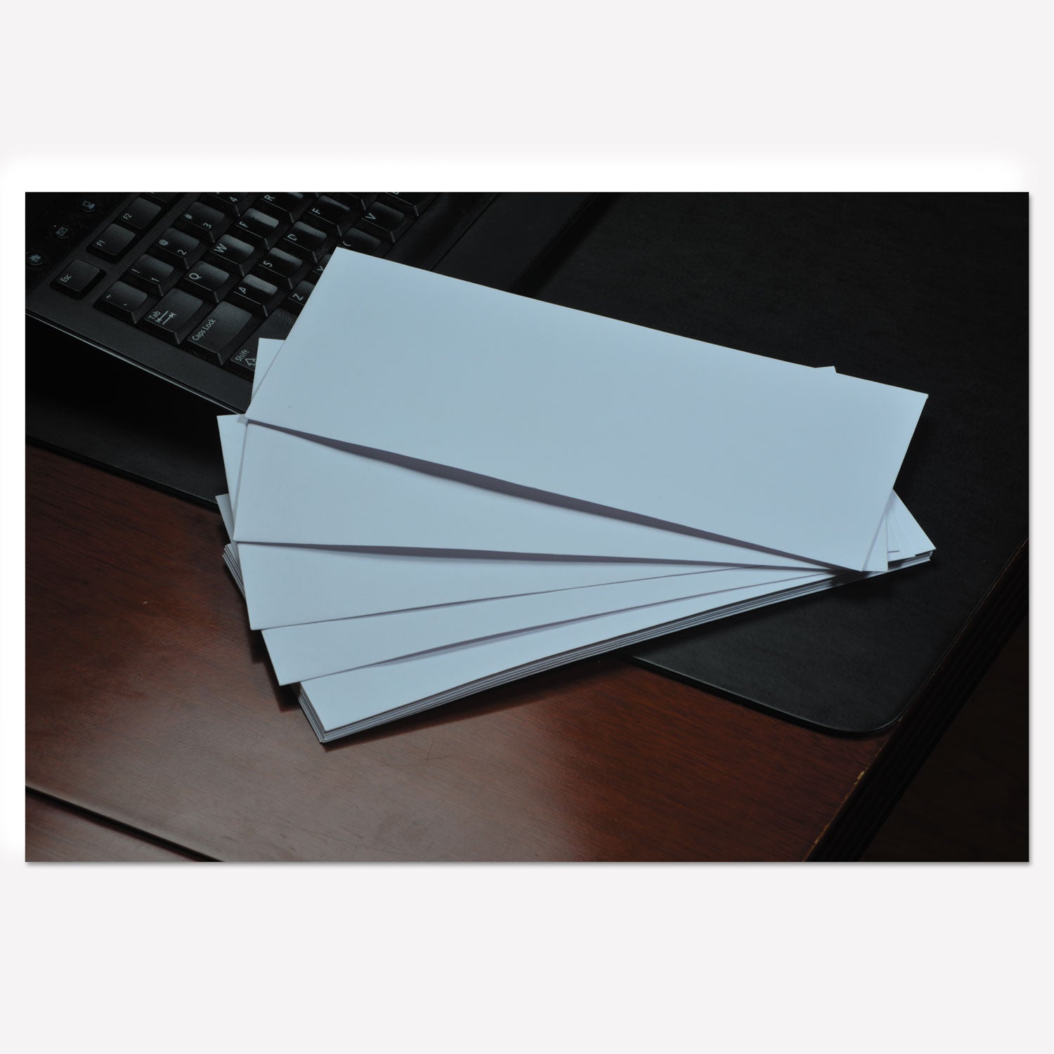 Quality Park Business Envelope, #10, Commercial Flap, Diagonal Seam, Gummed Closure, 24 lb Bond Weight Paper, 4.13 x 9.5, White, 500/Box (11112)