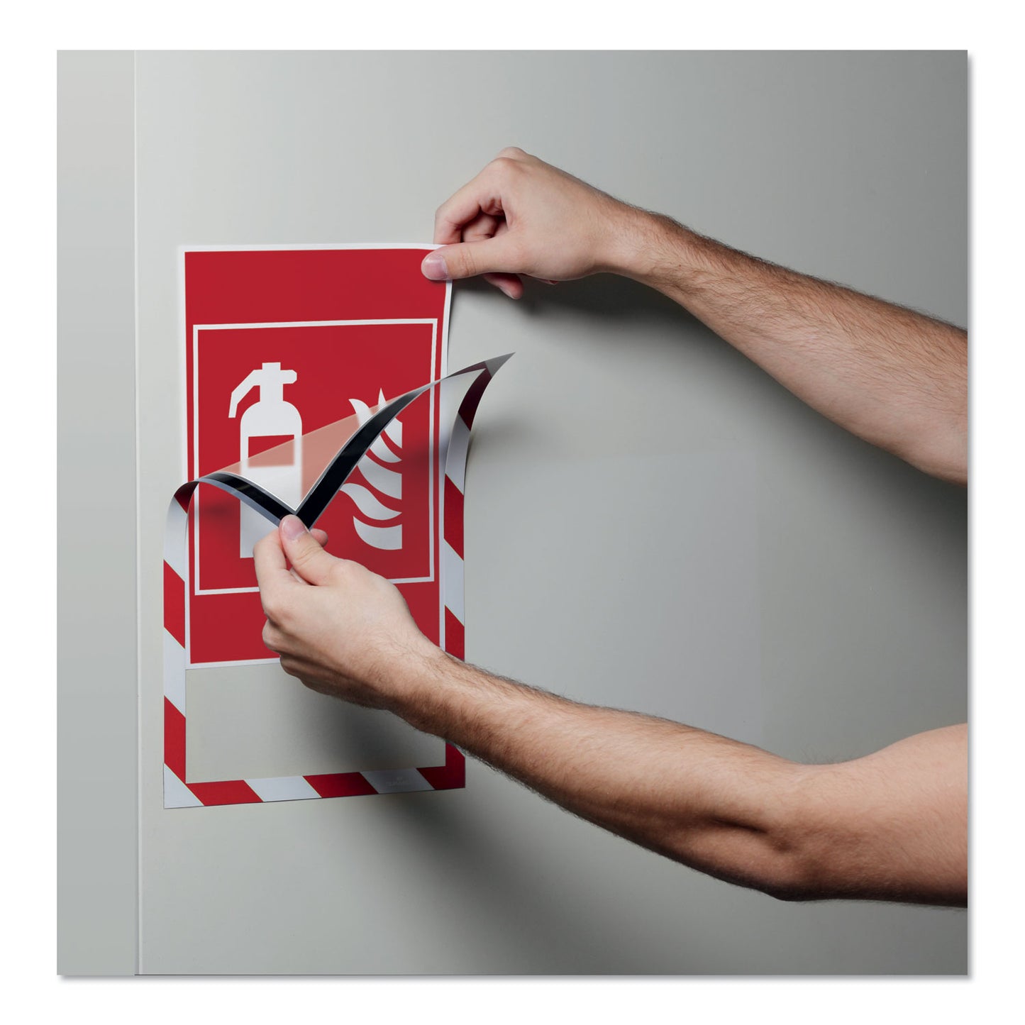 Durable DURAFRAME Security Magnetic Sign Holder, 8.5 x 11, Red/White Frame, 2/Pack (4772132)