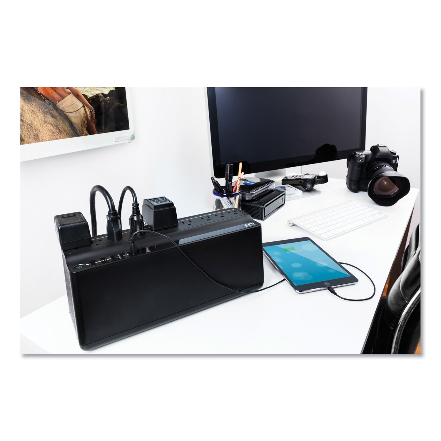 APC Back-ups 850va, 2 Usb Charging Ports (BE850G2)