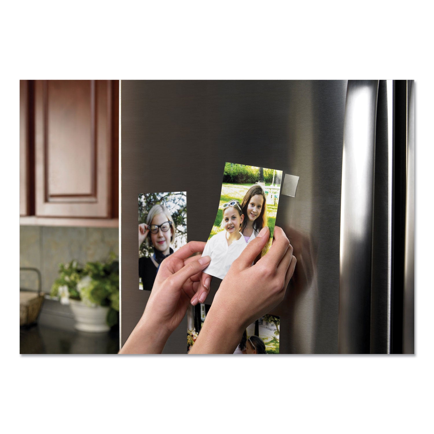 Scotch Restickable Mounting Tabs, Removable, Holds Up to 1 lb, 1 x 3, Clear, 6/Pack (R101)