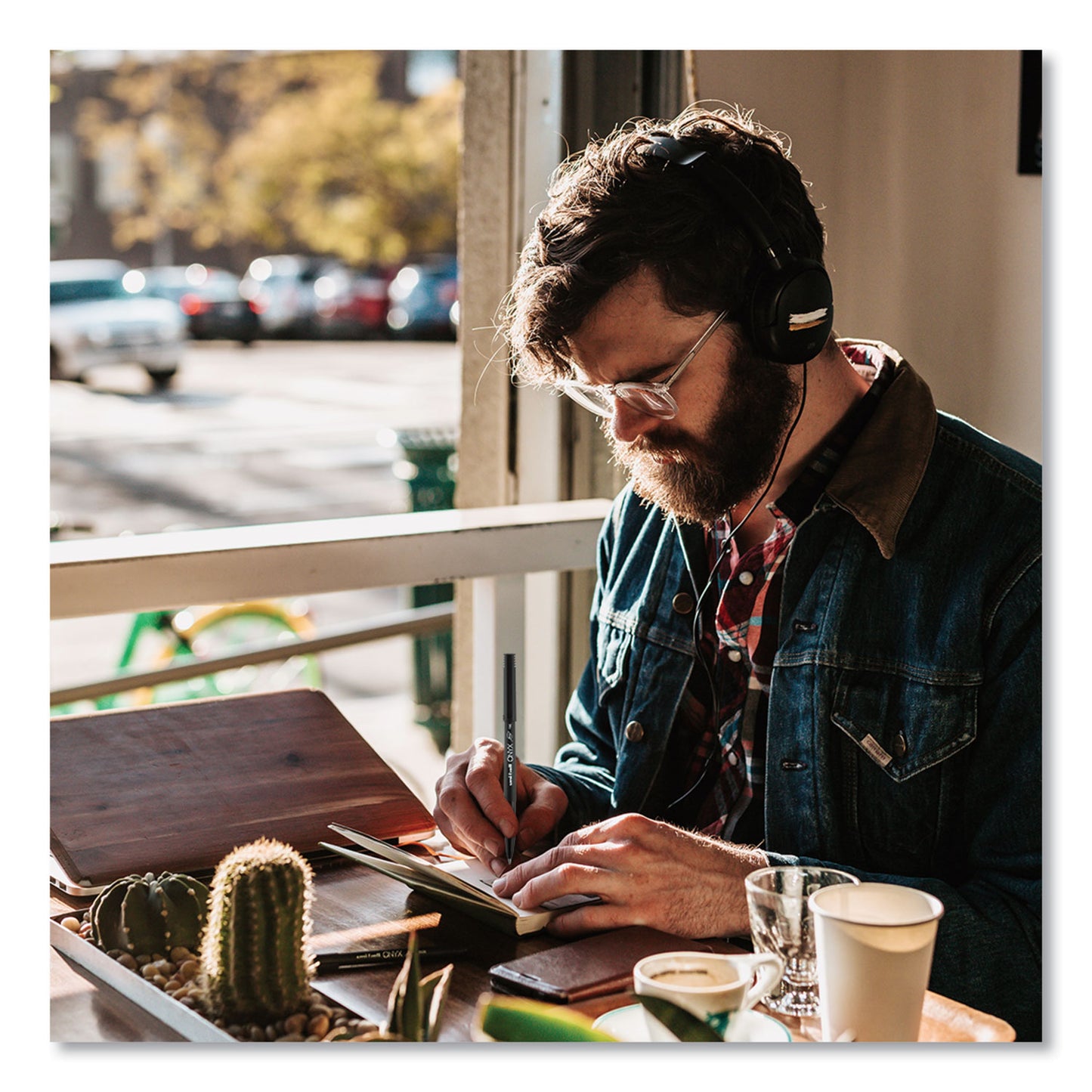 uni-ball ONYX Roller Ball Pen, Stick, Extra-Fine 0.5 mm, Black Ink, Black Barrel, Dozen (60040)