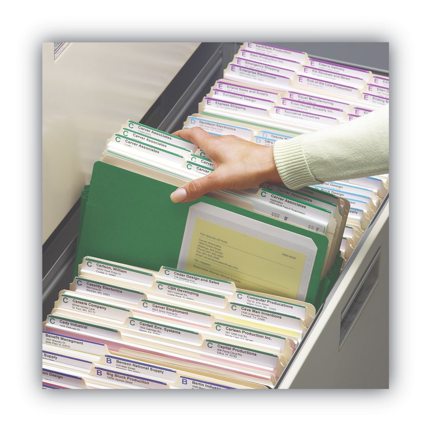 Smead Colored File Pockets, 1.75" Expansion, Letter Size, Green (73216)