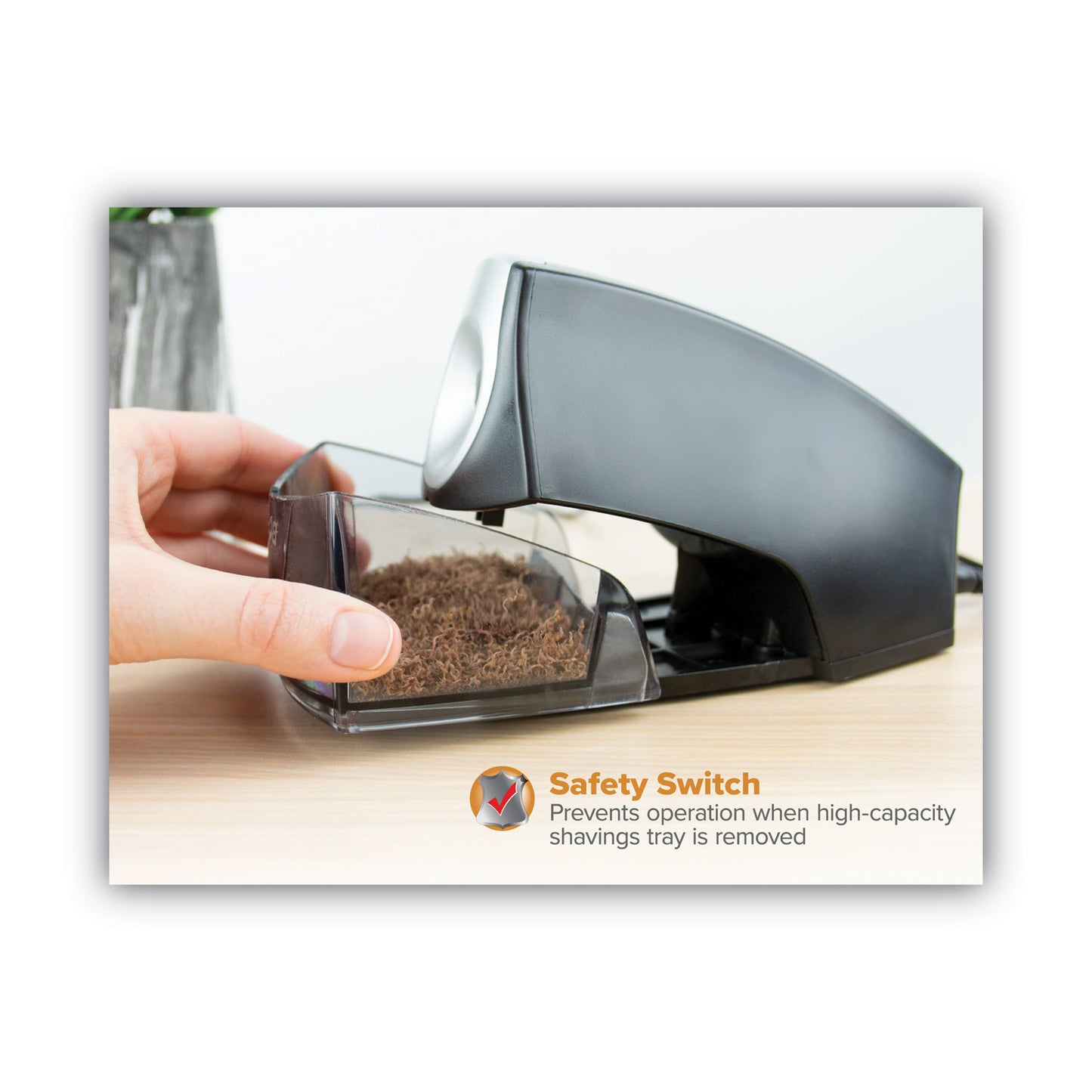 Bostitch Personal Electric Pencil Sharpener, AC-Powered, 4.25 x 8.4 x 4, Black (EPS4BK)