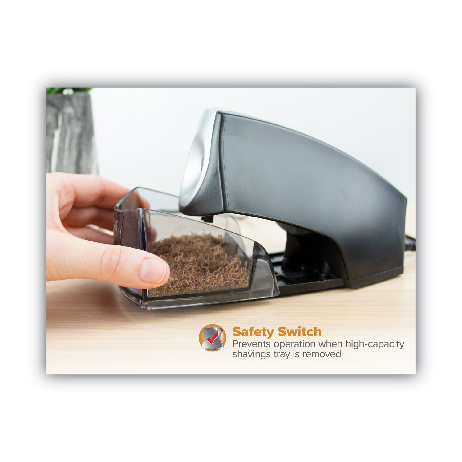 Bostitch Personal Electric Pencil Sharpener, AC-Powered, 4.25 x 8.4 x 4, Black (EPS4BK)