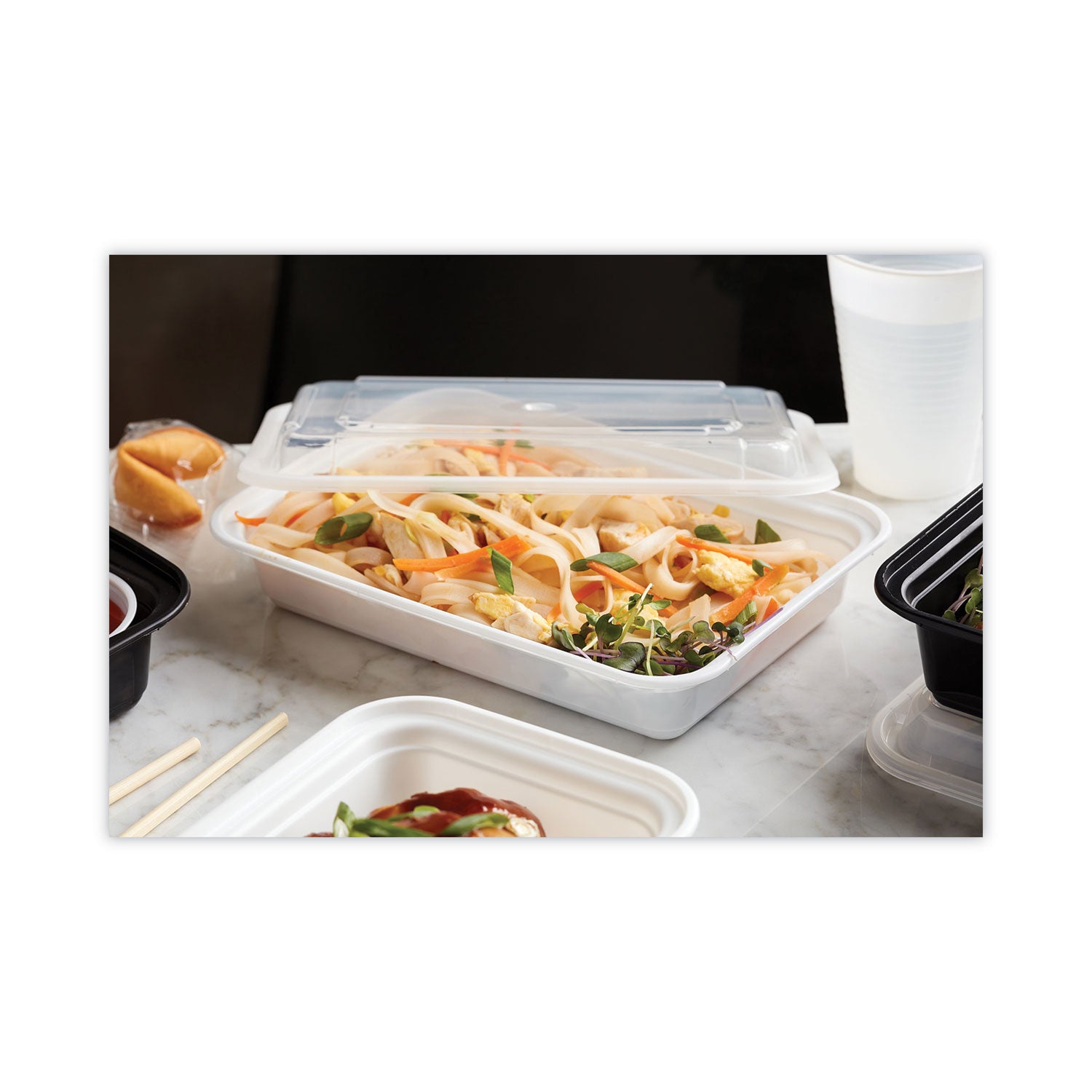 Pactiv Newspring VERSAtainer Microwavable Containers, 24 oz, 5 x 7.25 x 2.63, White/Clear, Plastic, 150/Carton (NC838)