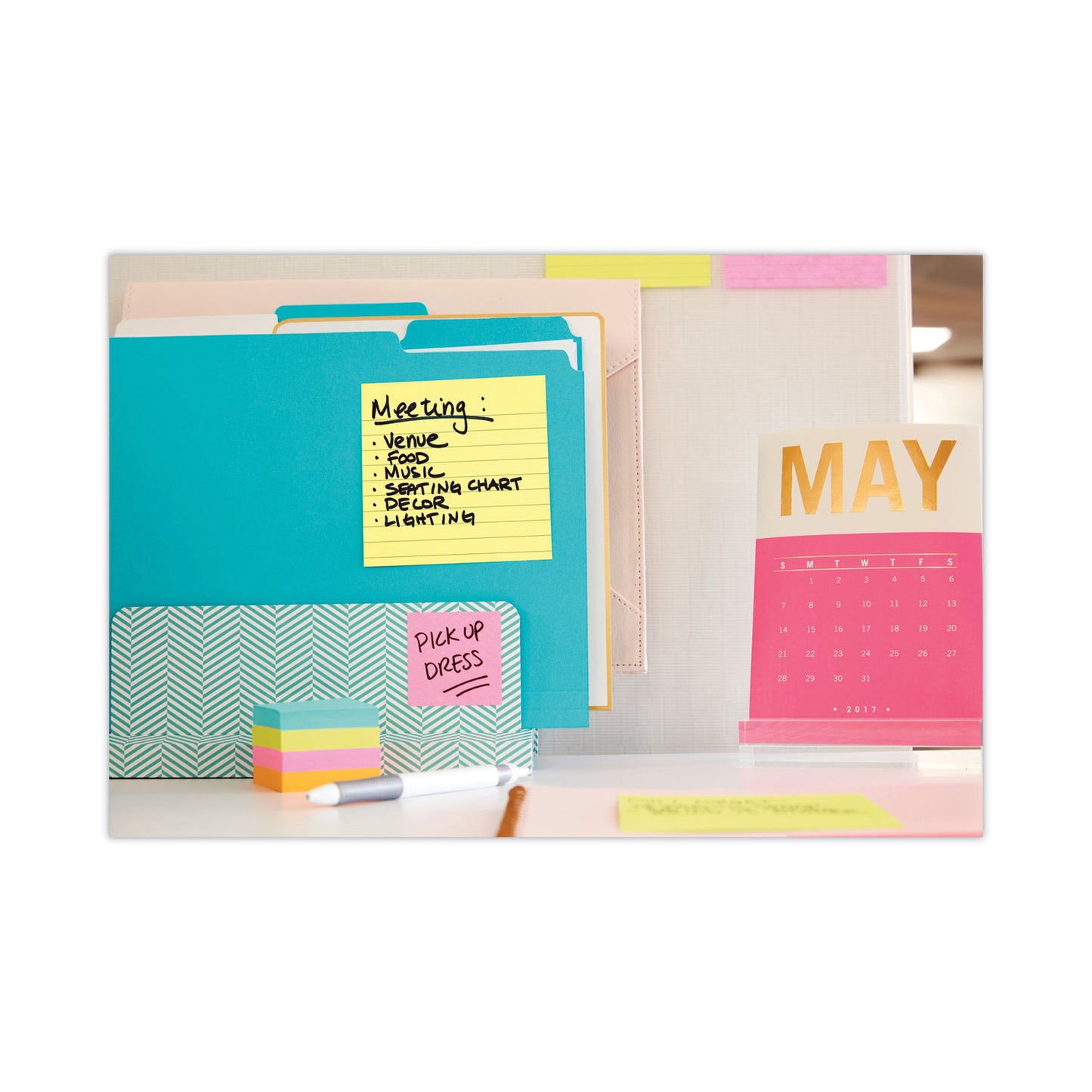 Post-it Pop-up Note Dispenser/Value Pack, For 4 x 4 Pads, Black/Clear, Includes (3) Canary Yellow Super Sticky Pop-up Pad (DS440SSVP)