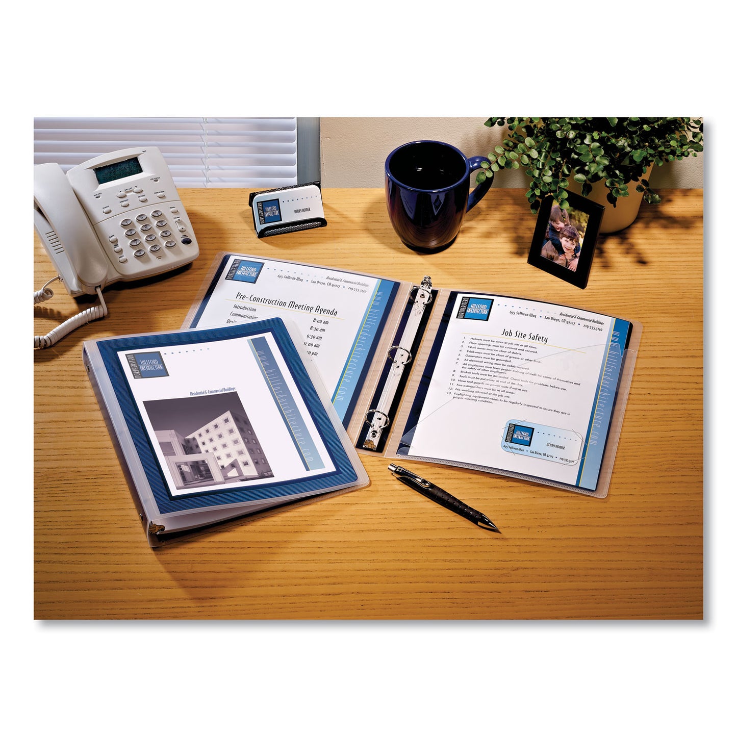 Avery Flexi-View Binder with Round Rings, 3 Rings, 1.5" Capacity, 11 x 8.5, Navy Blue (17638)