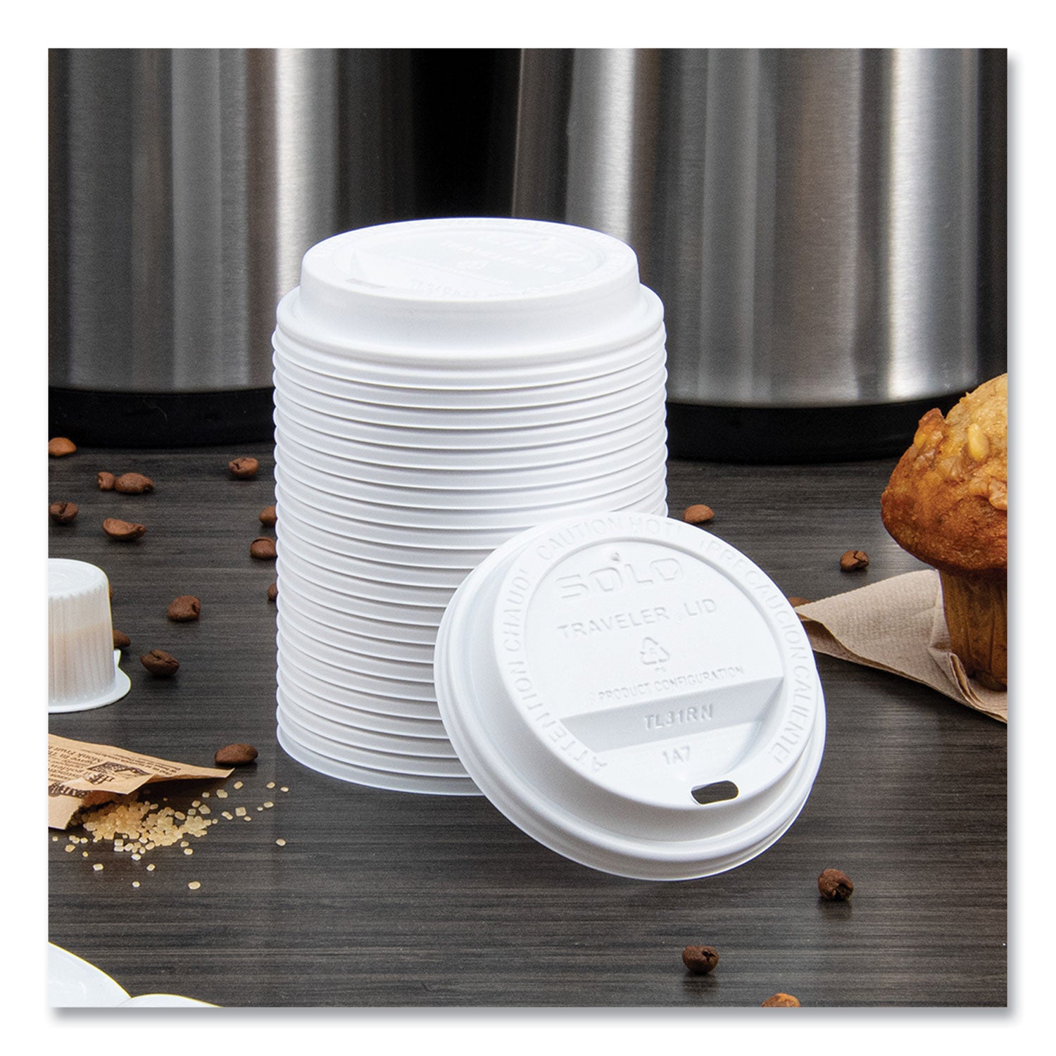 SOLO Traveler Cappuccino Style Dome Lid, Fits 10 oz Cups, White, 100/Pack, 10 Packs/Carton (TL31R2)