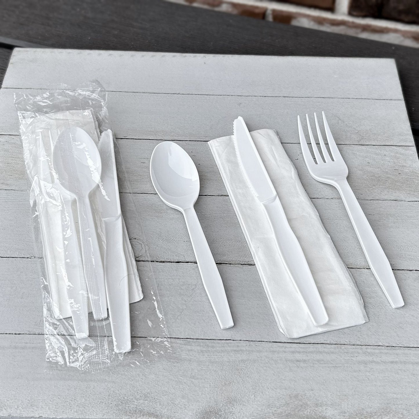 Boardwalk Four-Piece Cutlery Kit, Fork/Knife/Napkin/Teaspoon, Mediumweight, Polystyrene, White, 250/Carton (4KITWHPS)