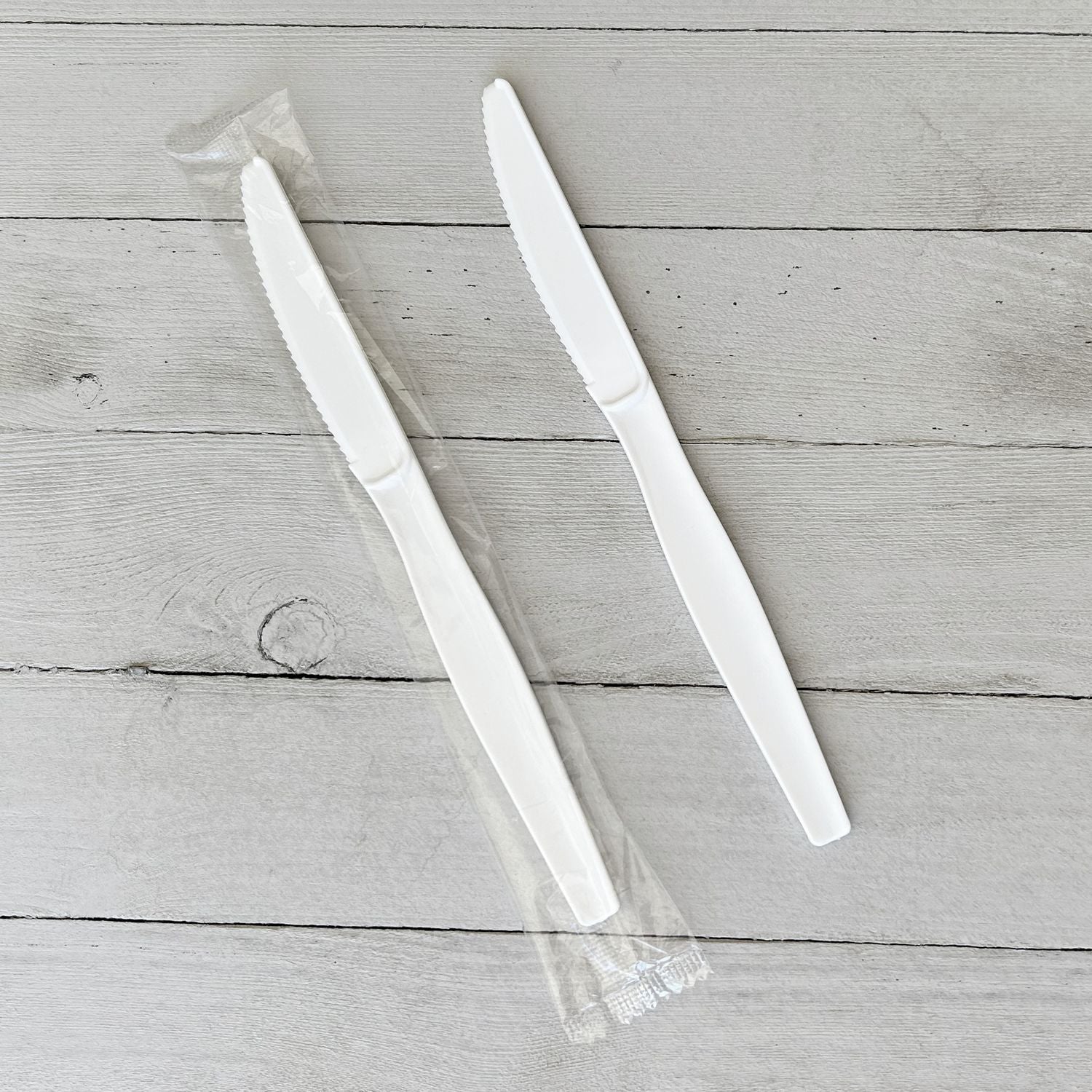 Boardwalk Heavyweight Wrapped Polystyrene Cutlery, Knife, White, 1,000/Carton (KNIFEWHPSIW)