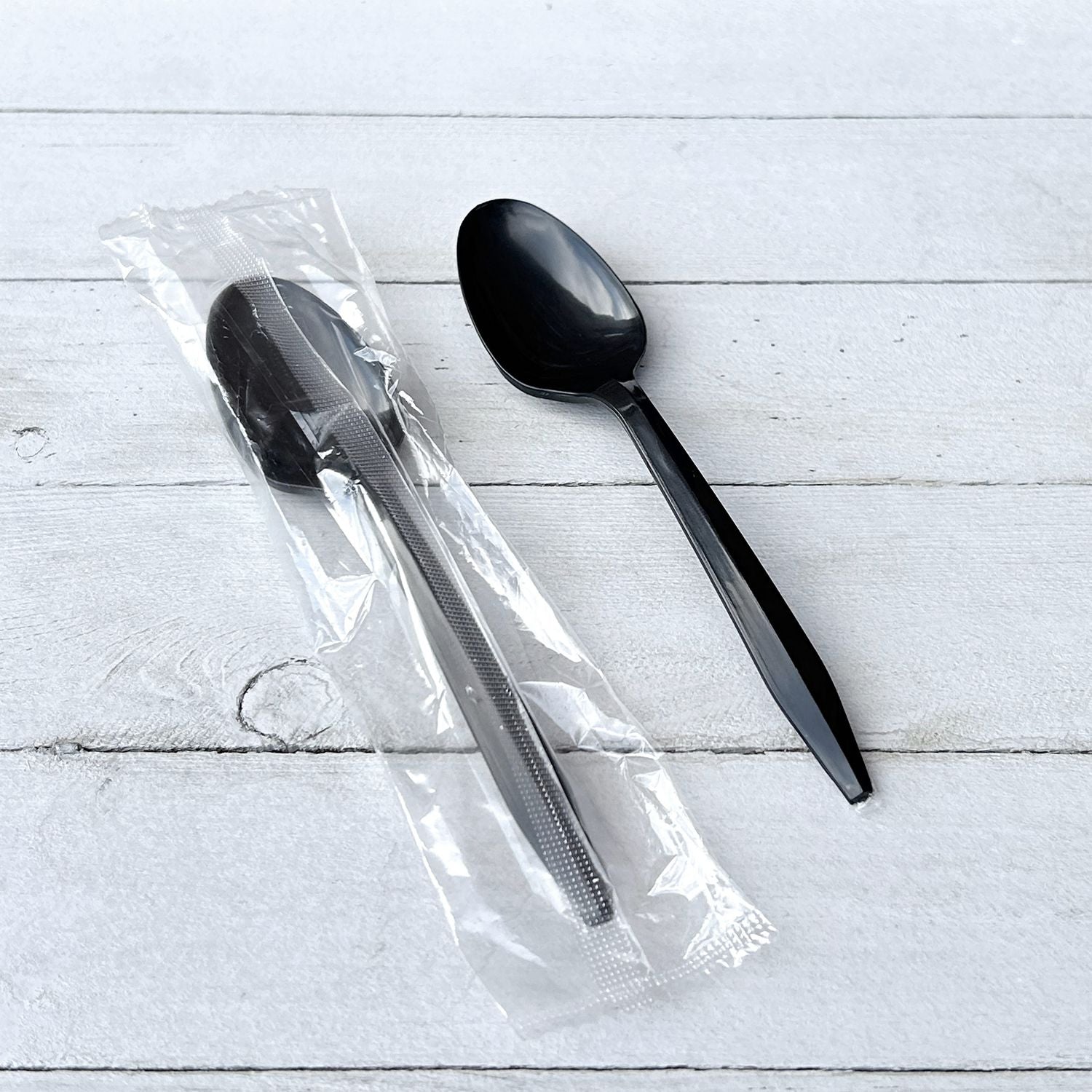 Boardwalk Mediumweight Polypropylene Cutlery, Teaspoon, Black, 1,000/Carton (SPOONBLPPIW)