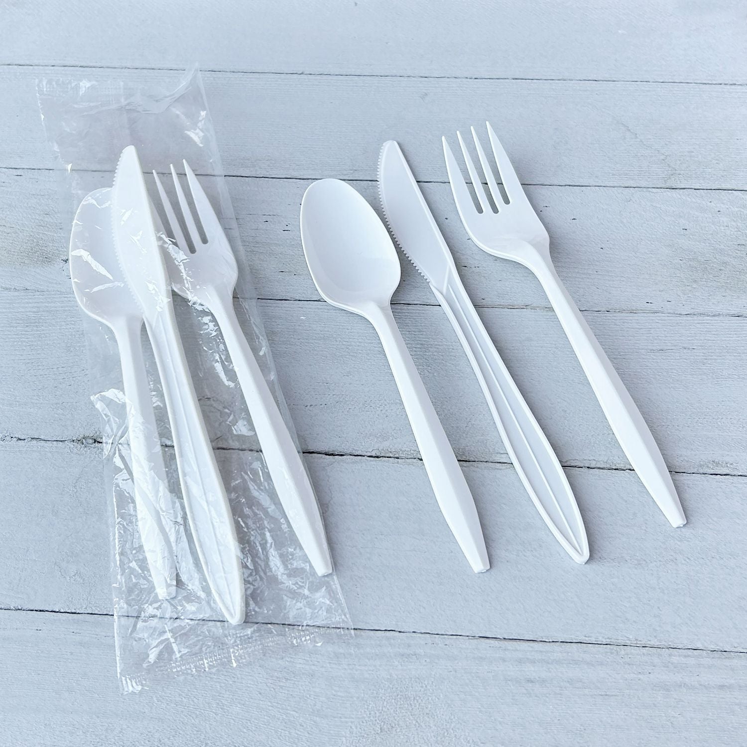 Boardwalk Three-Piece Cutlery Kit, Fork/Knife/Teaspoon, Mediumweight, White, 250/Carton (3KITWHPS)